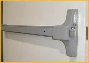 Saugus Locksmith Store Saugus, MA 781-313-3408 - 17-push-bar